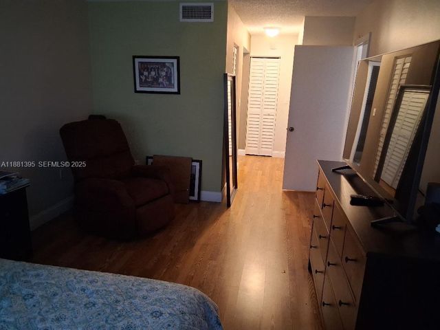 1400 St Charles Place 201, Pembroke Pines, FL 33026