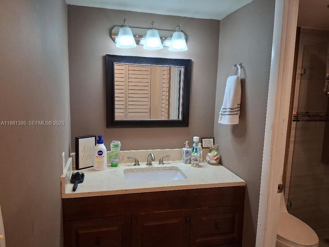 1400 St Charles Place 201, Pembroke Pines, FL 33026