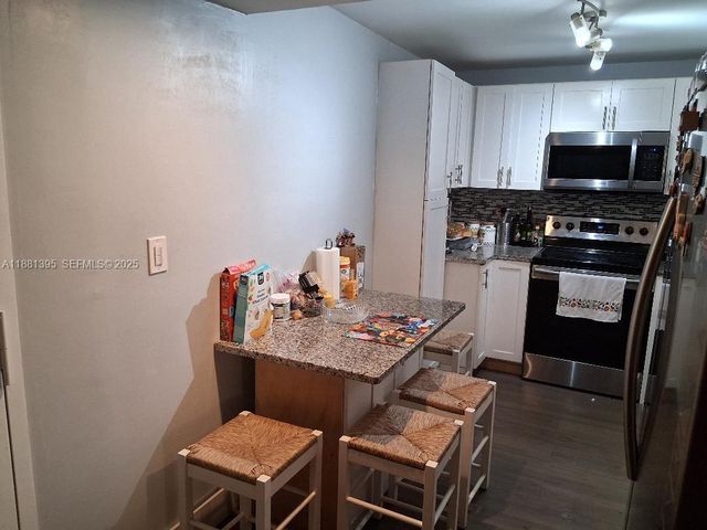 1400 St Charles Place 201, Pembroke Pines, FL 33026