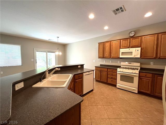 2527 Stardust Valley Drive, Henderson, NV 89044