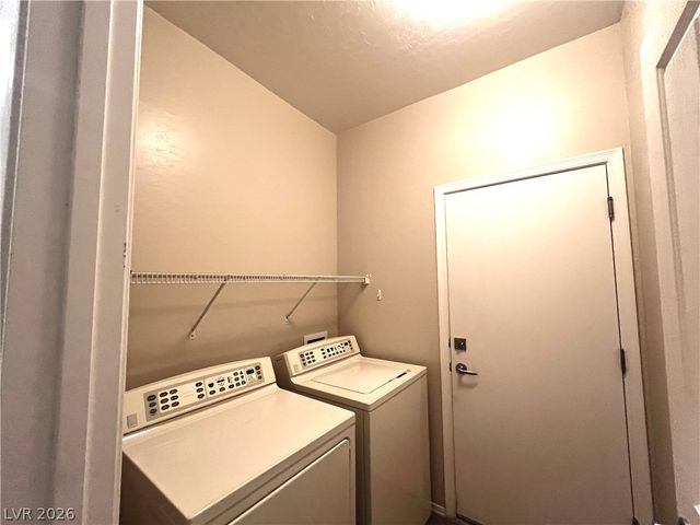 2527 Stardust Valley Drive, Henderson, NV 89044