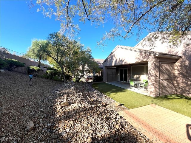 2527 Stardust Valley Drive, Henderson, NV 89044
