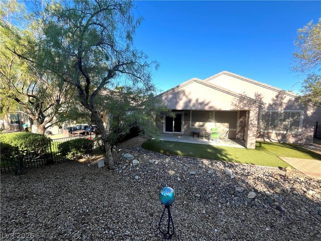 2527 Stardust Valley Drive, Henderson, NV 89044