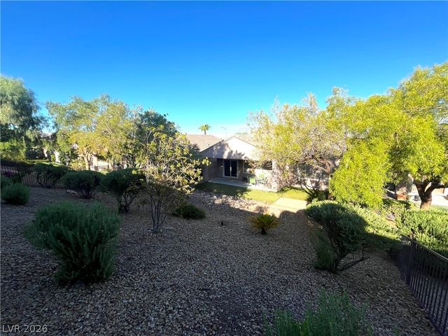 2527 Stardust Valley Drive, Henderson, NV 89044