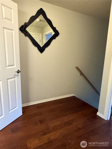 5726 99th Street Ct E, Puyallup, WA 98373