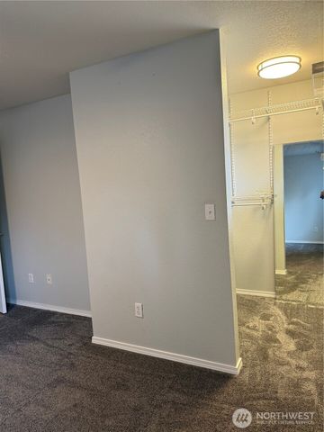 5726 99th Street Ct E, Puyallup, WA 98373