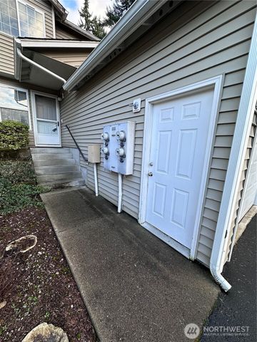 5726 99th Street Ct E, Puyallup, WA 98373