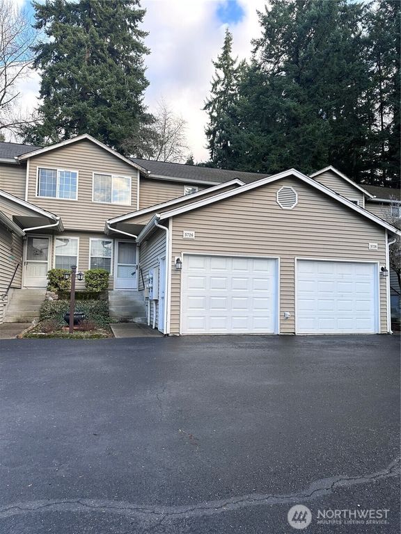 5726 99th Street Ct E, Puyallup, WA 98373