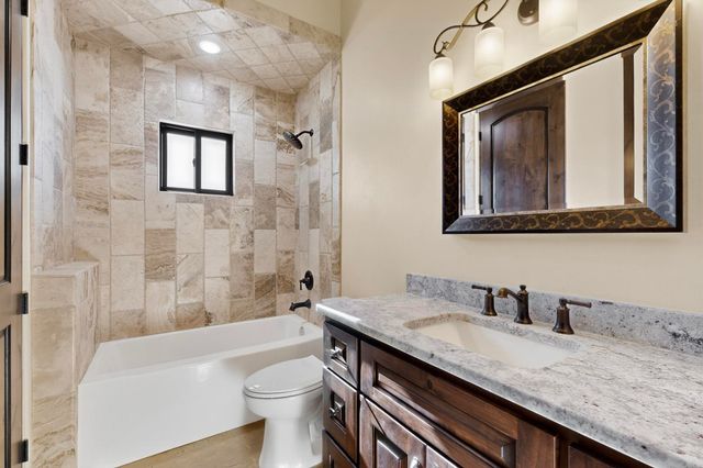 6224 Camino Alto Road NW, Albuquerque, NM 87120