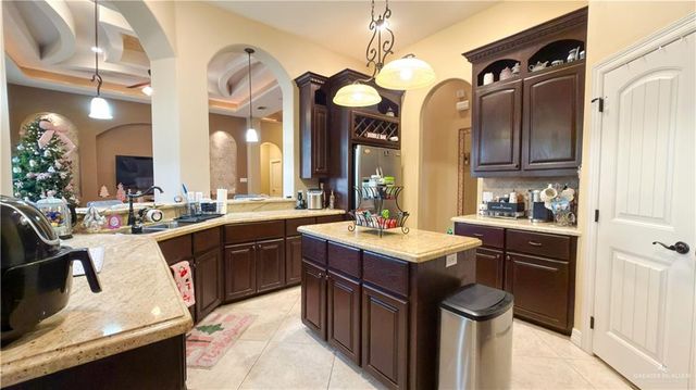 2802 Orange Street, Mission, TX 78574