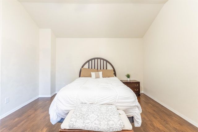 10526 Willow Park View, Houston, TX 77070