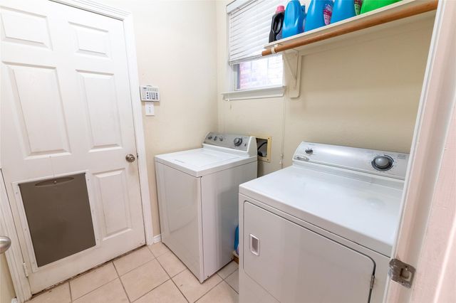 10526 Willow Park View, Houston, TX 77070