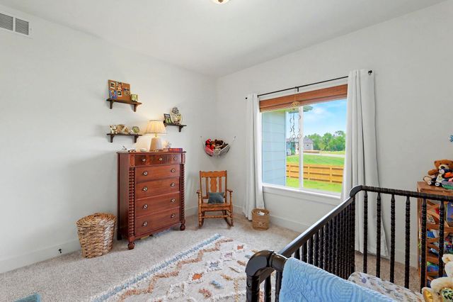 3401 S Linden Ct, Wichita, KS 67210