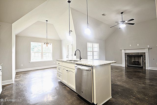 3332 Magnolia Bloom Drive, Hernando, MS 38632