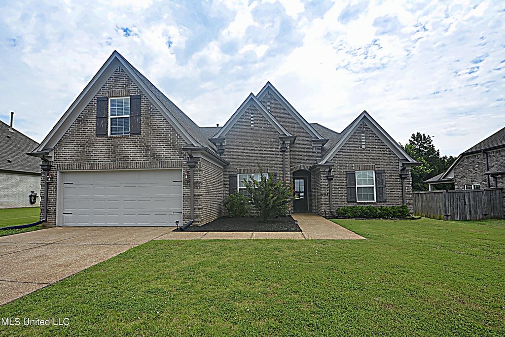 3332 Magnolia Bloom Drive, Hernando, MS 38632