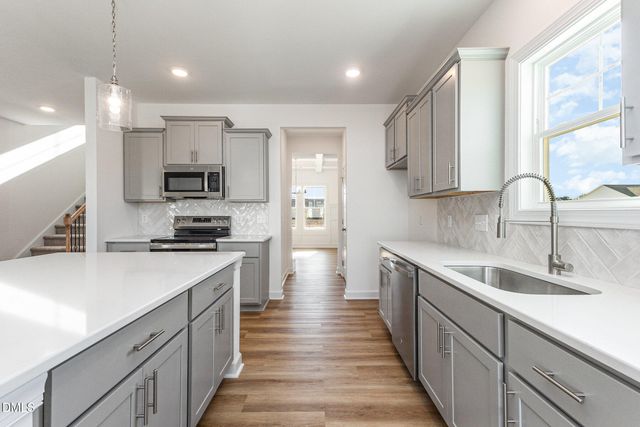 207 Hudson Village Drive, La Grange, NC 28551