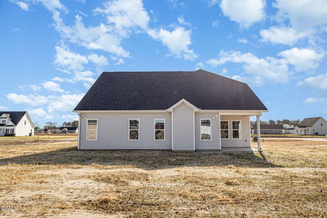 207 Hudson Village Drive, La Grange, NC 28551