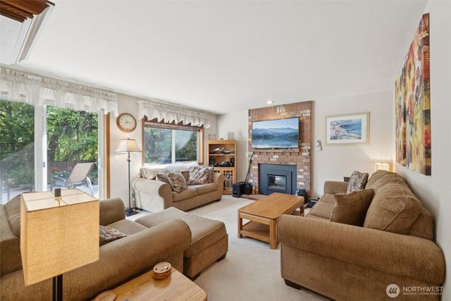 28820 52nd PL S, Auburn, WA 98001