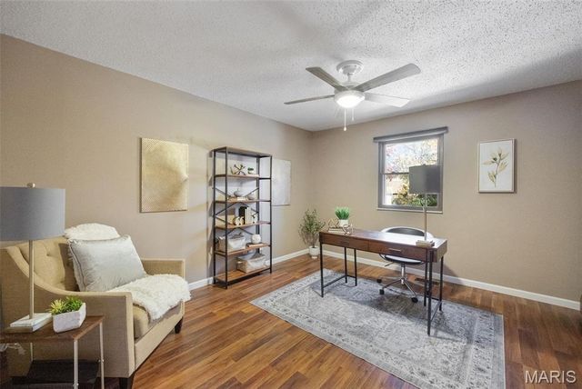 2411 Dordogne Drive, Maryland Heights, MO 63043