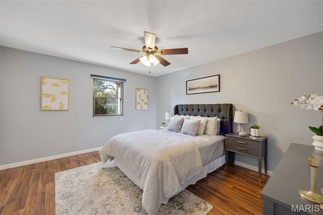 2411 Dordogne Drive, Maryland Heights, MO 63043