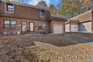 2411 Dordogne Drive, Maryland Heights, MO 63043