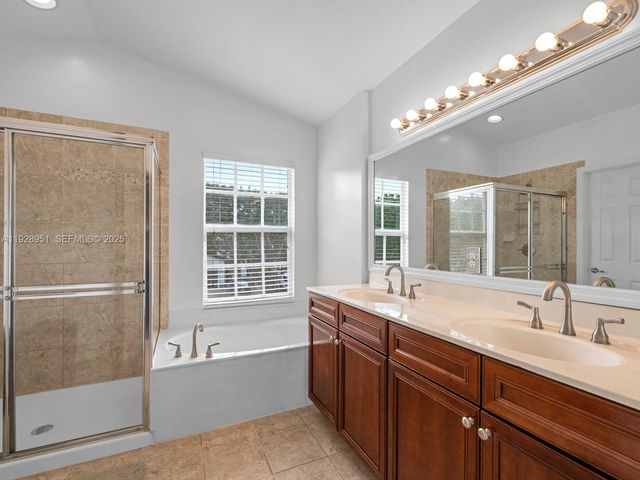 9719 Darlington Pl 1, Cooper City, FL 33328