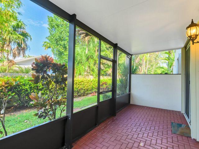 9719 Darlington Pl 1, Cooper City, FL 33328