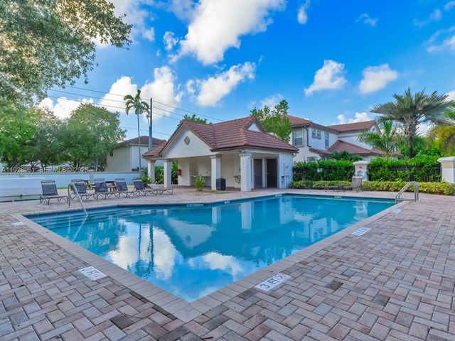 9719 Darlington Pl 1, Cooper City, FL 33328