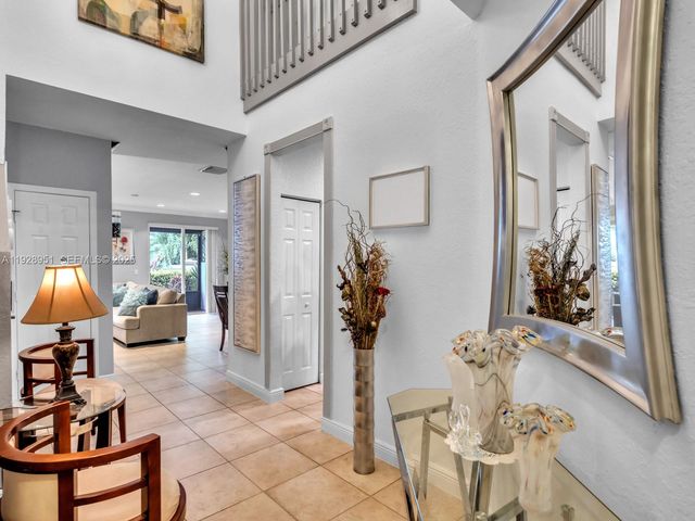 9719 Darlington Pl 1, Cooper City, FL 33328