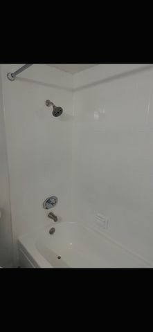 700 Thicket Lane Lane 910, Houston, TX 77079