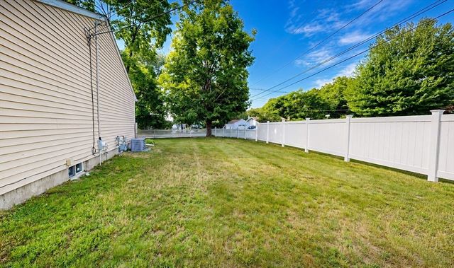 1116 Old Connecticut Path, Framingham, MA 01701