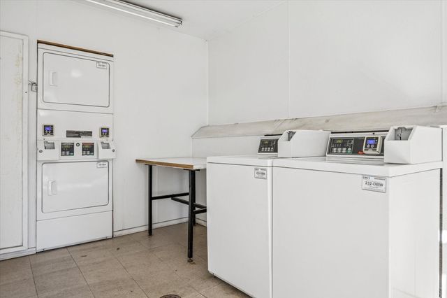 7600 Burgoyne Road 152, Houston, TX 77063