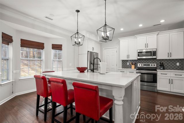 6714 Reedy Creek Road, Charlotte, NC 28215