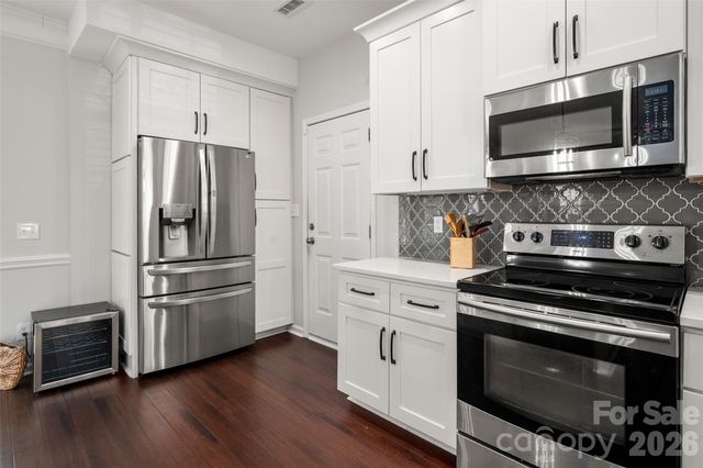 6714 Reedy Creek Road, Charlotte, NC 28215