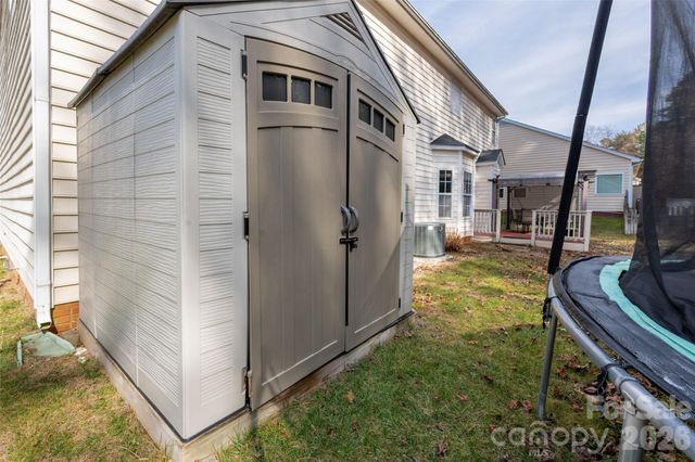 6714 Reedy Creek Road, Charlotte, NC 28215