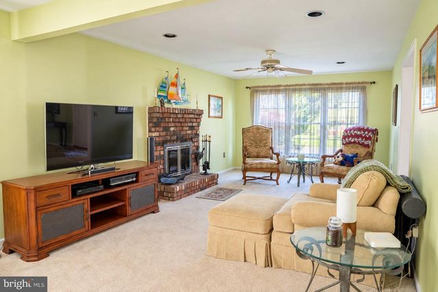 91 KINO BLVD, Hamilton, NJ 08619