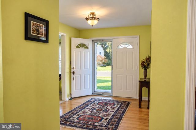 91 KINO BLVD, Hamilton, NJ 08619