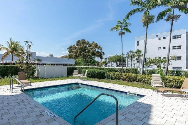 555 E Dania Beach Boulevard 5, Dania Beach, FL 33004