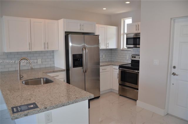 555 E Dania Beach Boulevard 5, Dania Beach, FL 33004