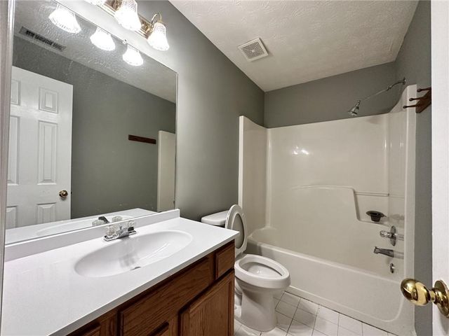 800 Johnson Mill Terrace, Sugar Hill, GA 30518