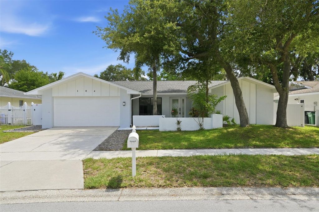 104 NESTLEBRANCH DRIVE, Safety Harbor, FL 34695
