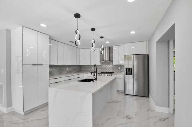 3192 Riddle Road, West Palm Beach, FL 33406