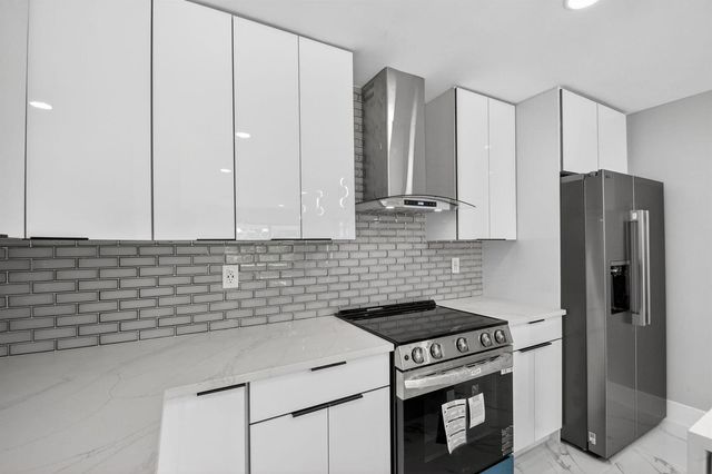 3192 Riddle Road, West Palm Beach, FL 33406