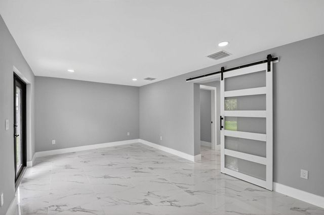 3192 Riddle Road, West Palm Beach, FL 33406