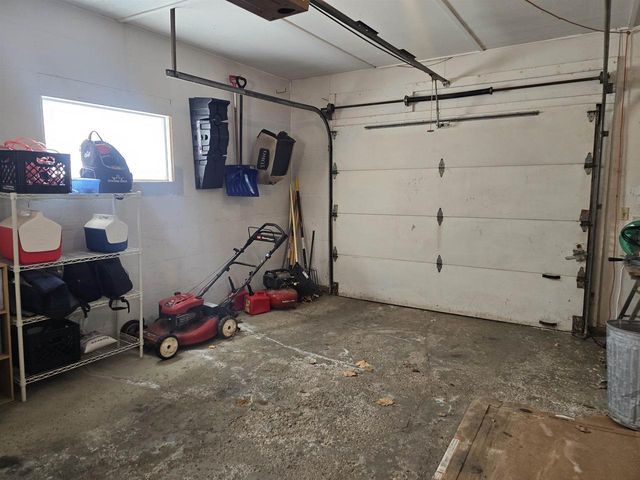 1719 S SEMINOLE ROAD, Appleton, WI 54914