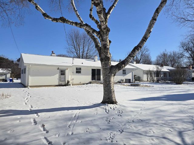 1719 S SEMINOLE ROAD, Appleton, WI 54914