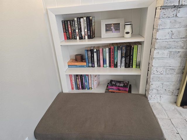 1719 S SEMINOLE ROAD, Appleton, WI 54914