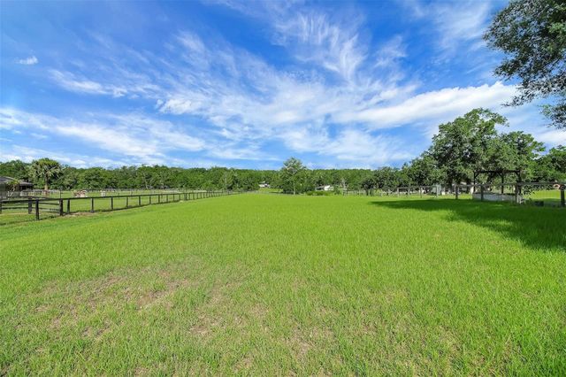 35405 STAGECOACH TRAIL, Eustis, FL 32736