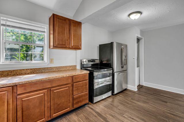 913 Sharpe Ave, Nashville, TN 37206