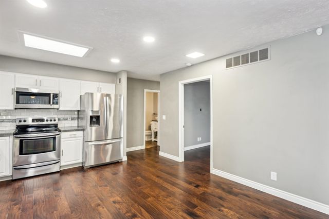 26 E Via Roma, Wichita, KS 67230